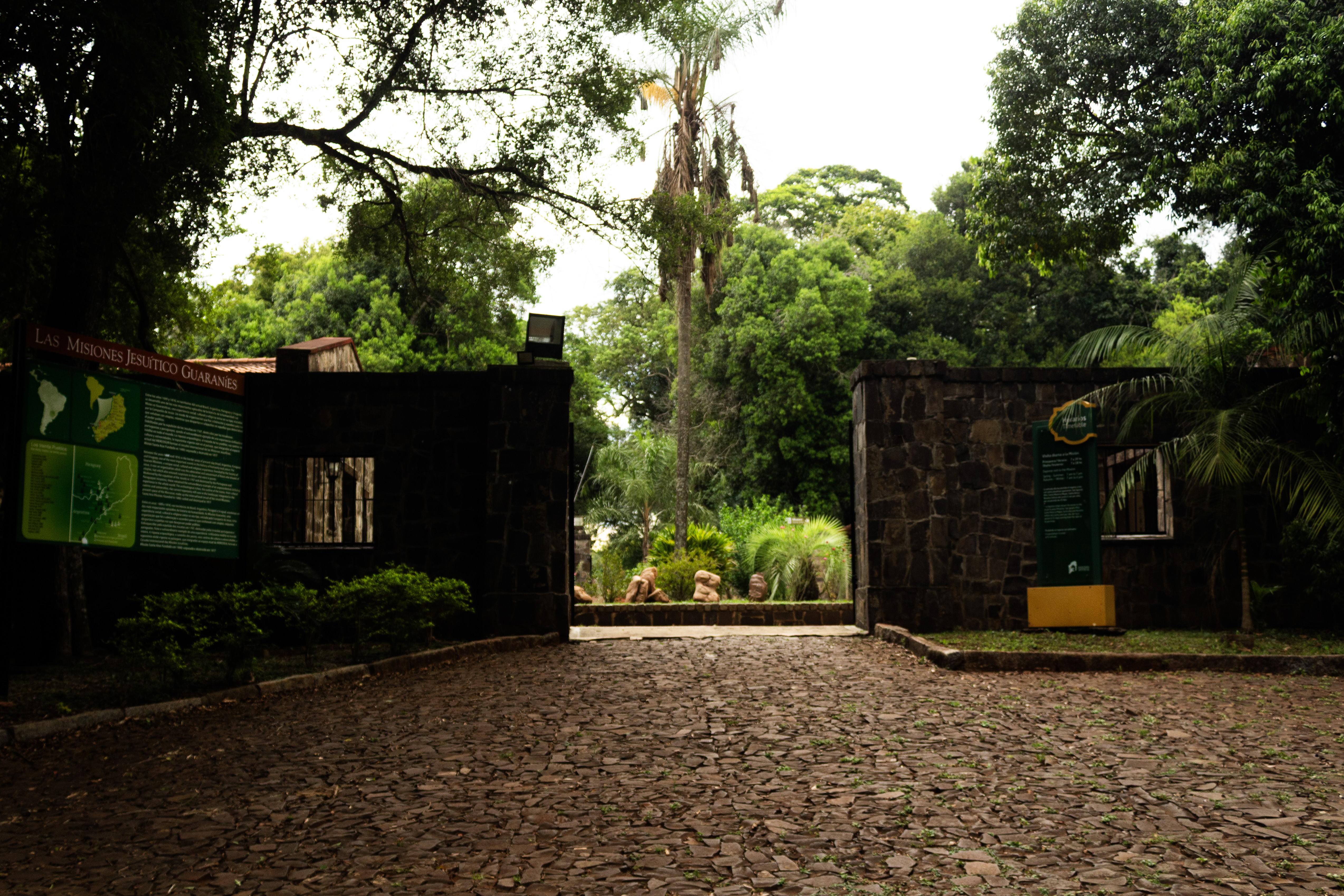 RUINAS